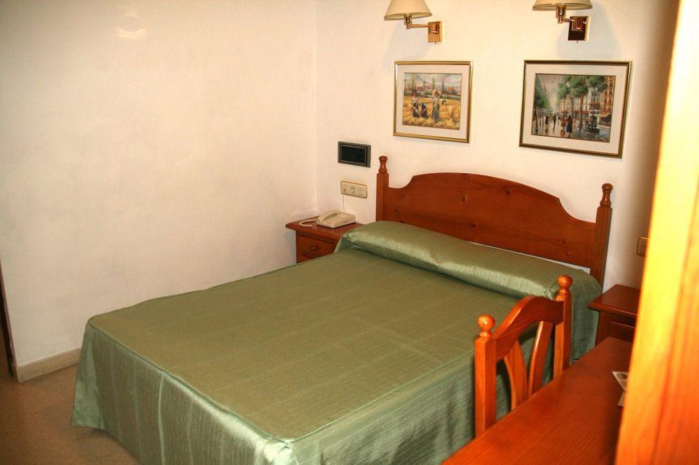 Hotel Puitavaca Рибера-де-Кардос Экстерьер фото